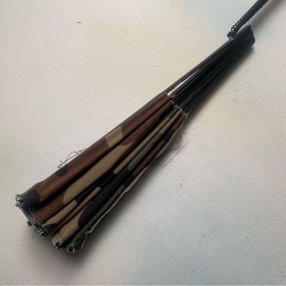 One of a Kind army fatigue folding fan - Picture 4 of 4